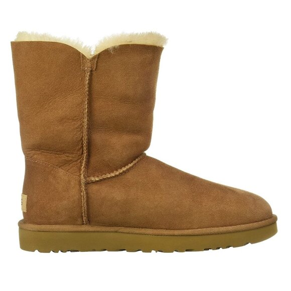 UGG Women's Bailey Button II Winter Boot - Picture 4 of 11